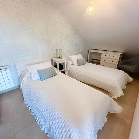 Holiday home Adosado O Recuncho De Arra
